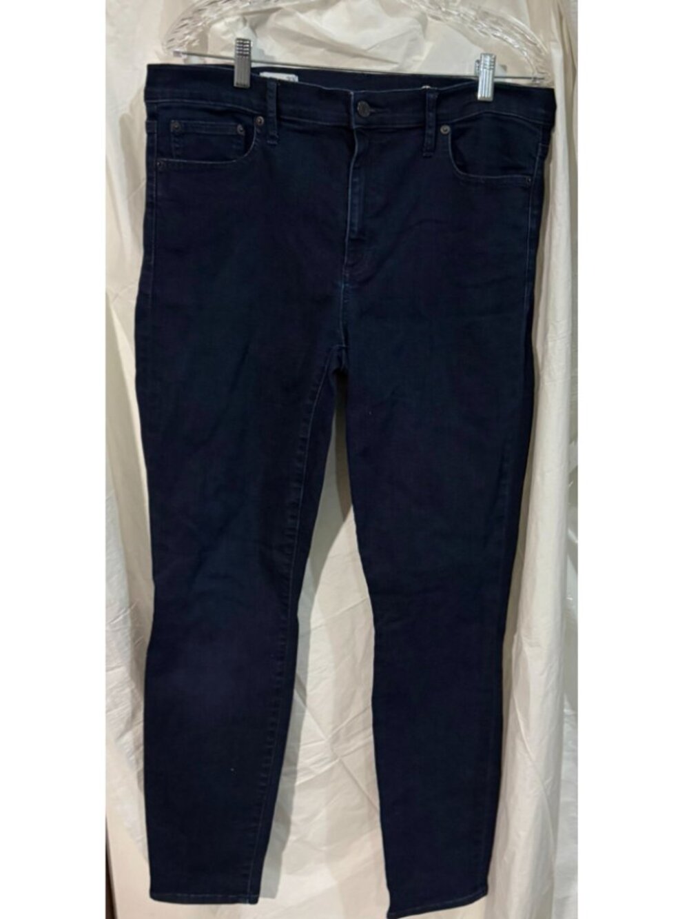 GAP - Resolution True Skinny Jeans - SIZE 33 - Dark Blue Wash
